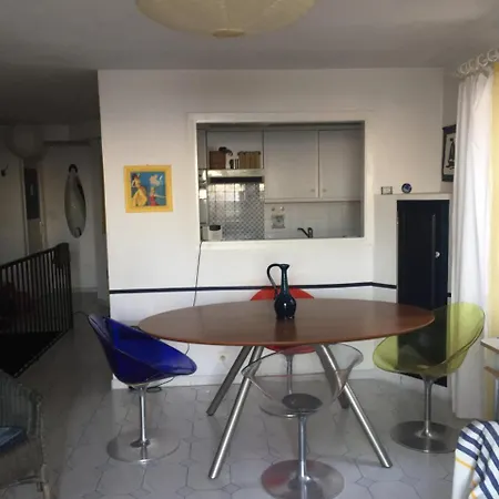Les Remparts Appartement *
